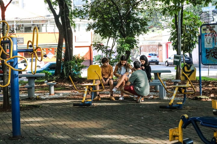 Cidade educadora - A escola e as praças